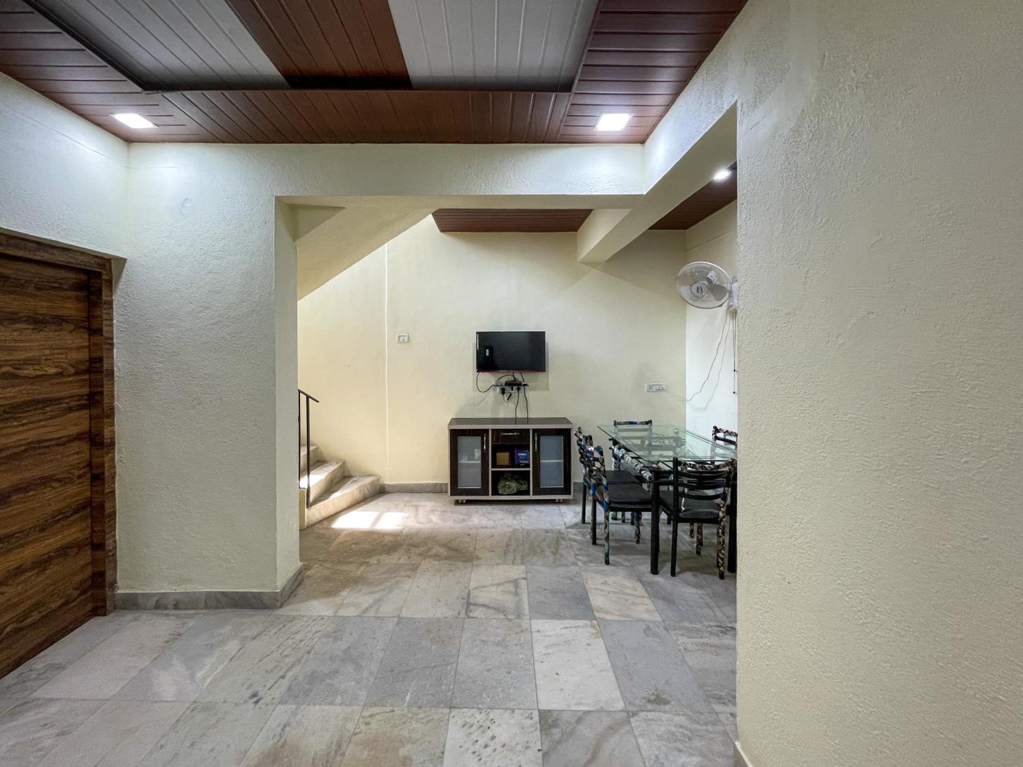Zars Villa, Lonavala Exterior foto